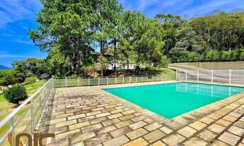 Imagem 5: Casa com 5 dormitórios à venda, 733 m² por R$ 3.990.000,00 - Iucas - Teresópolis/RJ