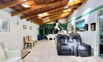 Imagem 5: Excelente sobrado com cozinha caipira no Cachoeira em Curitiba