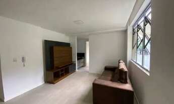 Imagem: Quarto e sala no Estoril