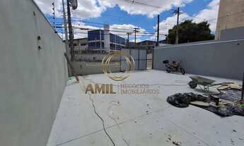 Imagem 2: Galpão NOVO para Alugar de 300m² no bairro Chácaras Reunidas, São José dos Campos/SP