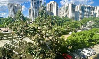 Imagem 2: Imóvel para venda tem 68 metros quadrados com 2 quartos em Barra Olímpica - Rio de Janeiro