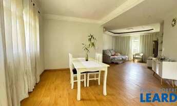 Imagem 4: SOBRADO - PARQUE VÉU DAS NOIVAS - MG