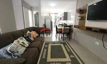 Imagem: Sobrado em Rua Maria de Lourdes Fernandes