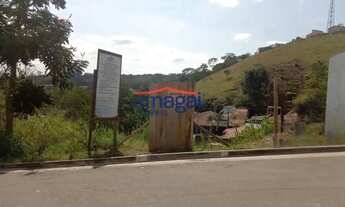 Imagem: Terreno em Jacareí, no bairro Jardim Colinas