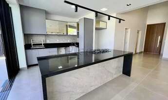 Imagem 3: Casa à Venda no Condomínio Residencial Mont Alcino em Valinhos, no bairro Roncáglia