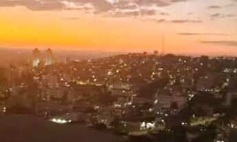 Imagem 2: Linda casa no Aglomerado da Serra rua da água