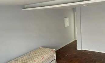 Imagem 7: Sobrado Renovado na Vila Cordeiro ? Atmosfera Acolhedora, Quintal Amplo e Conforto Elegant