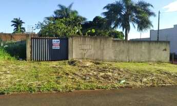 Imagem: Terreno com 495m² com piscina, pomar