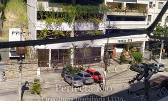 Imagem 2: Apartamento na Tijuca com 3 quartos. Frontal, silencioso, vista livre. Financia e FGTS