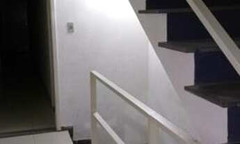 Imagem: Aluga-se Kitinetes ou sala e quarto no centro