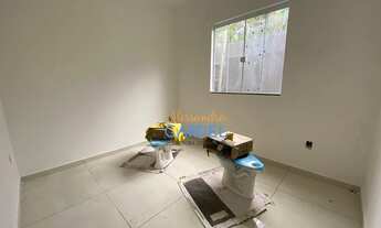 Imagem 5: Casa linear independente com 3 quartos sendo 1 suíte, toda em porcelanato no Jardim Marilé