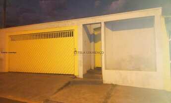 Imagem 2: Casa para Venda em Bauru, Parque São João, 3 dormitórios, 1 banheiro, 2 vagas