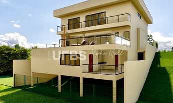 Imagem 4: Casa de condomínio térrea para venda possui 289 metros quadrados com 3 quartos