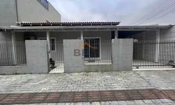 Imagem: Casa para Venda em Itajaí, São João