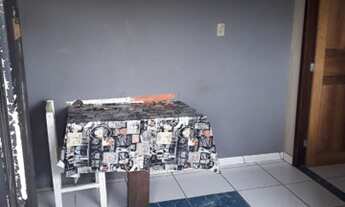 Imagem: ALUGA-SE KITNET NO BAIRRO JARDIM IRIRIU