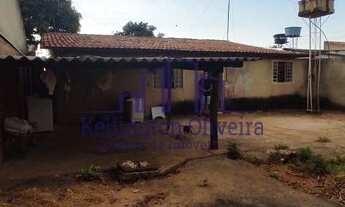 Imagem: Casa com sala comercial. 3 qts 1 suíte