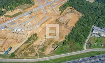 Imagem: CAMBORIú - Terreno Padrão - Várzea do