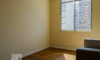 Imagem 2: Apartamento para Aluguel - Catete, 1 Quarto, 42 m2