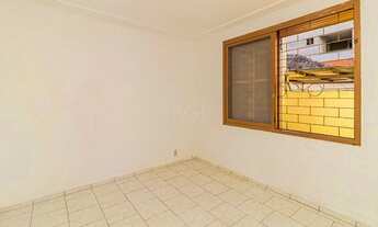 Imagem 4: PORTO ALEGRE - Casa Padrão - CRISTO REDENTOR