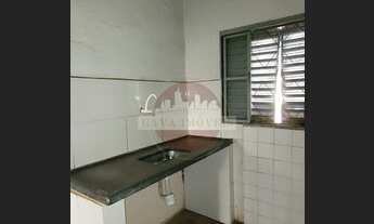 Imagem 5: Casa Com Ponto Comercial em Excelente Localização à Venda, na Vila Sinibaldi