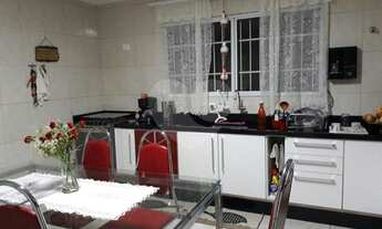 Imagem 2: 03 DORMITÓRIOS, 02 SUITES, 04 BANHEIROS, 02 VAGAS DE GARAGEM, NOS FUNDOS UM APARTAMENTO RE