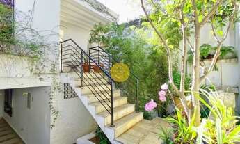 Imagem: CASA DE ALTO PADRÃO DISPONÍVEL, PRÓXIMO