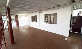 Imagem 2: Casa para alugar, 3 quartos, 1 vaga, Brasil - Uberlândia/MG - R$ 1.100,00