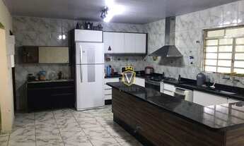 Imagem 4: Casa com 5 dormitórios à venda, 384 m² por R$ 585.000,00 - Medeiros - Jundiaí/SP