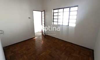 Imagem 4: Casa para alugar, 3 quartos, 1 vaga, Brasil - Uberlândia/MG - R$ 1.100,00