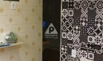 Imagem 2: Apartamento com 2 quartos, muito próximo do metrô Uruguai, mercado, shopping, próximo do c