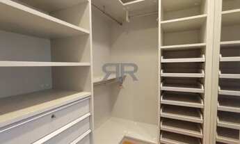 Imagem 4: RUA LEOPOLDO - VARANDA GOURMET - 3 GARAGENS - LAZER E VARANDA