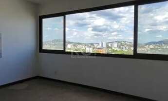 Imagem 6: Apartamento a venda no bairro Cristal com 3 Dormitórios e 2 Vagas de Garagem