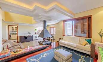 Imagem 2: Casa em condomínio com 4 quartos e 2 vagas em Menino Deus