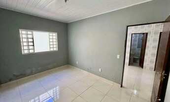 Imagem 4: Casa com 3 quartos (1 suíte) na 19 do Del Lago