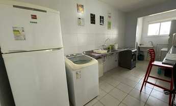 Imagem 4: Vendo Apto no Ed. Mistral mobiliado, c/ 2 quartos, sendo 1 suíte, sala de estar/jantar, co