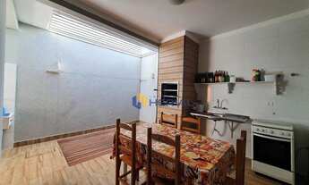 Imagem: Aceita troca) Casa com 3 quartos à venda