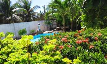 Imagem 6: Casa para aluguel e venda tem 199 metros quadrados com 6 quartos