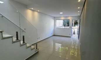 Imagem 5: Sobrados novos na região do Piqueri