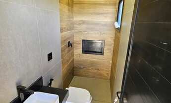 Imagem 6: Sobrado para venda possui 288 metros quadrados com 4 quartos em Jardins França - Goiânia