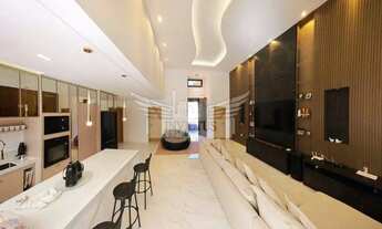 Imagem 2: Casa Alto Padrão com 5 Suítes em Condomínio Fechado para Alugar, 271m² - Cachoeiras do Ima