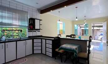 Imagem: Casa com 2 quartos sendo 1 suíte no conjunto