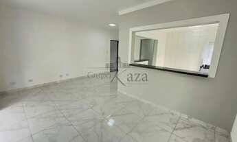 Imagem 2: Oportunidade - Casa Térrea - Jardim Satélite - 3 Dormitórios - 287m²