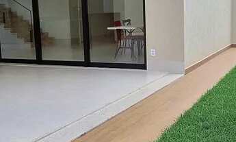 Imagem 4: Excepcional Casa Condomínio Fechado com 4 suítes, piscina, armários, iluminação, e muito