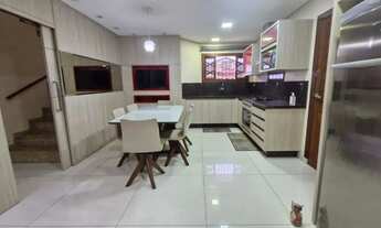 Imagem 5: Casa para Venda em Florianópolis, Carianos, 3 dormitórios, 1 suíte, 3 banheiros, 3 vagas