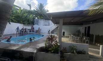 Imagem 4: Espaço lazer com piscina