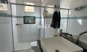 Imagem 4: Casa residencial disponível para venda no bairro Segismundo Pereira em Uberlândia-MG