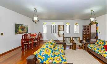 Imagem 5: Casa à Venda - Havaí, 6 Quartos, 325 m2