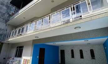 Imagem 4: Casa para Locação em Nova Iguaçu, Centro, 3 dormitórios, 2 suítes, 3 banheiros, 4 vagas