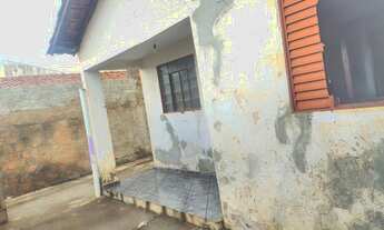 Imagem 4: Vende uma casa no bairro vila Toninho