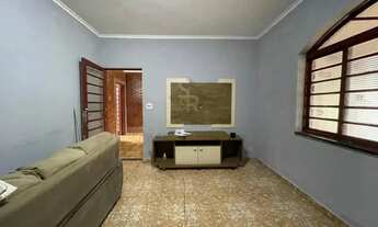 Imagem: Casa Padrão para locação e venda no Bairro